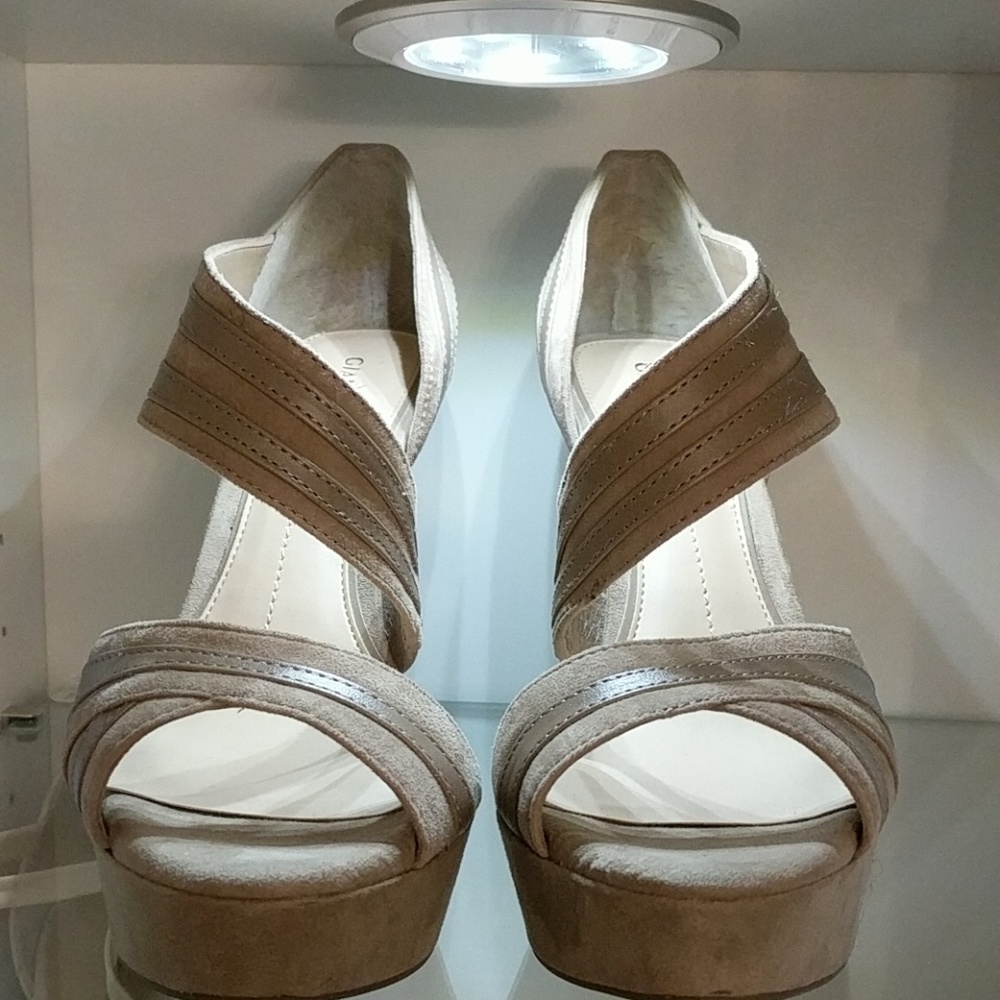 Gianni Bini Peep Toe Pumps